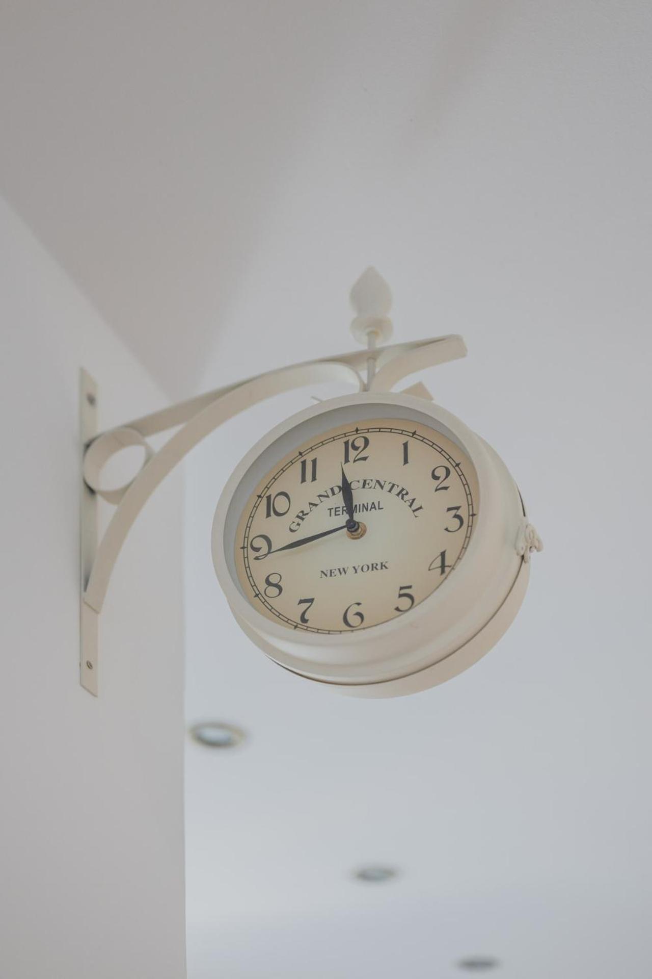 Deluxe And Cozy City Center Suite For 8Ppl Budapest Bagian luar foto